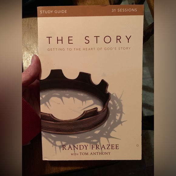 The Story (Study Guide) & Exploring The Story - USED - Picture 2 of 3